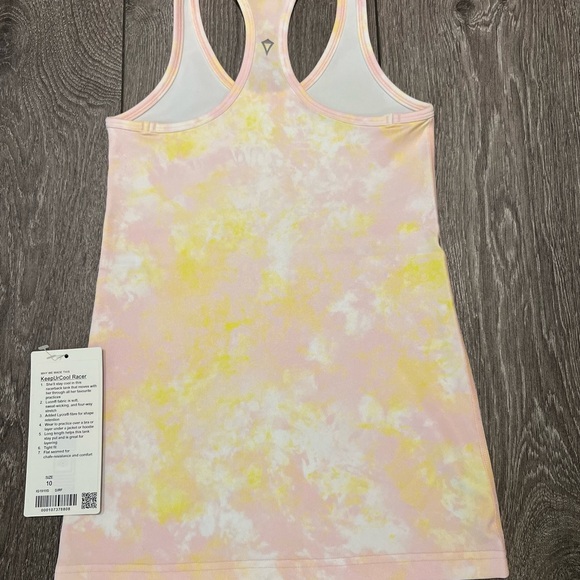 Ivivva KeepUrCool Racerback Tank - Size 10 - Picture 2 of 3
